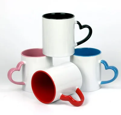 Caneca com Alça de Coração